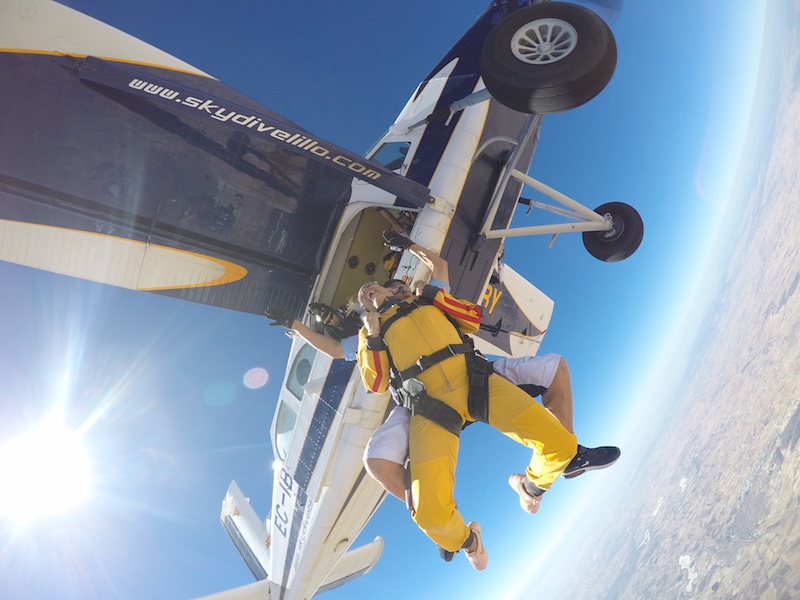 saltar en paracaidas sky dive lillo